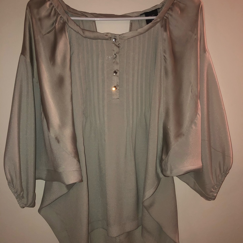 Top size medium
